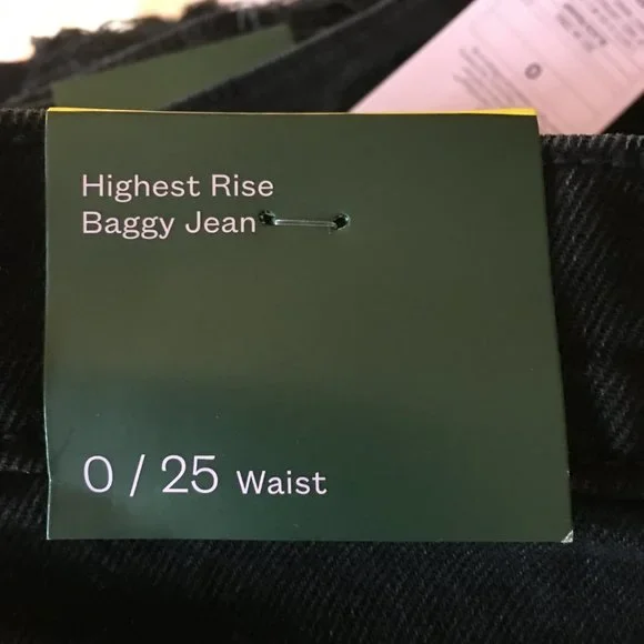 WILD FABLE Super-High Rise Distressed Baggy Jeans 𝐍𝐄𝐖 𝐖𝐈𝐓𝐇 𝐓𝐀𝐆𝐒! - Picture 11 of 14